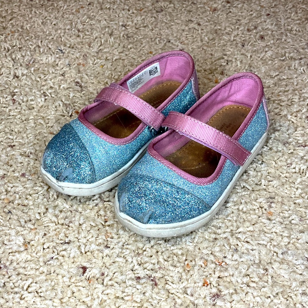 Toms MaryJanes